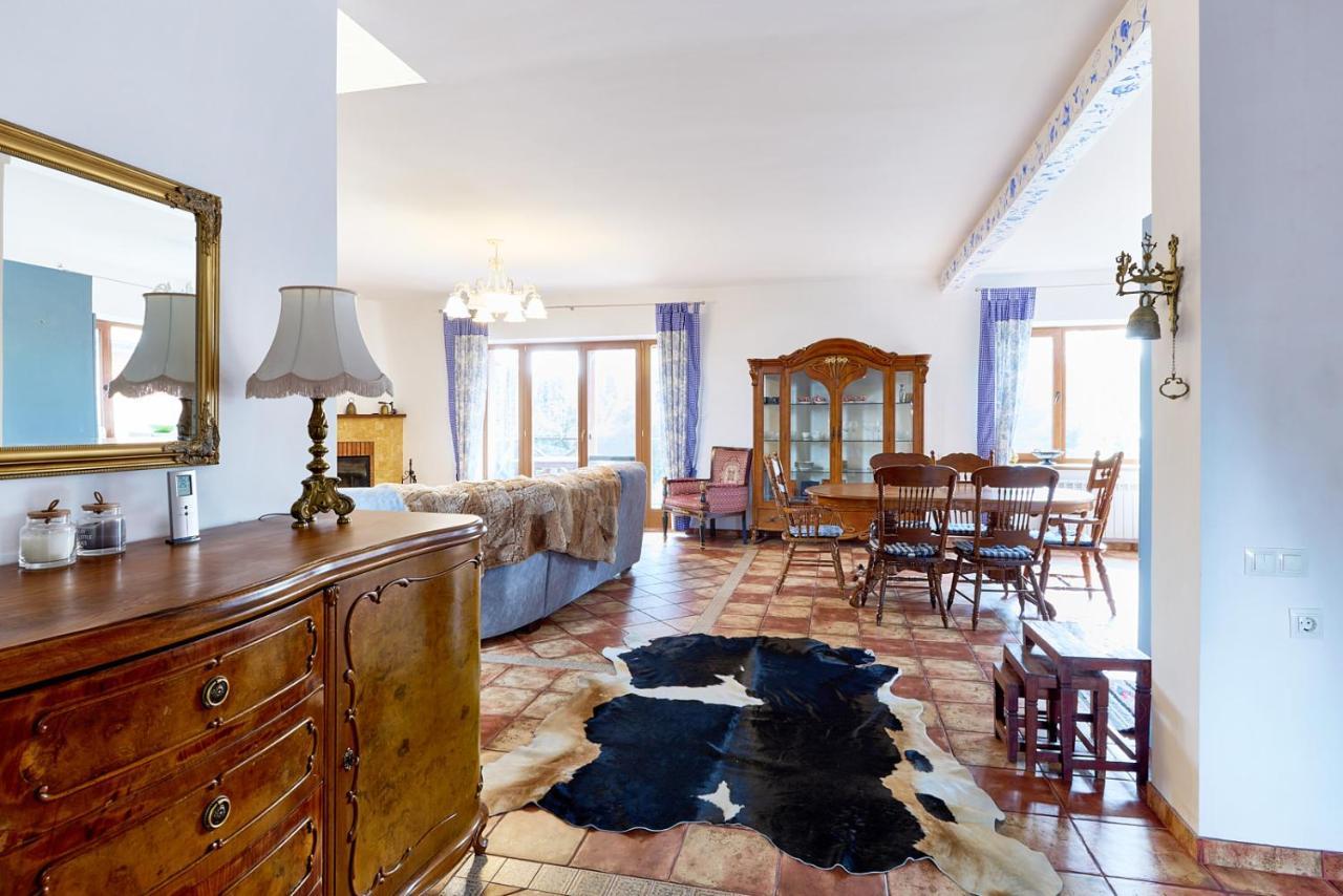 Villa De Jardin Supreme Bobritsa 外观 照片