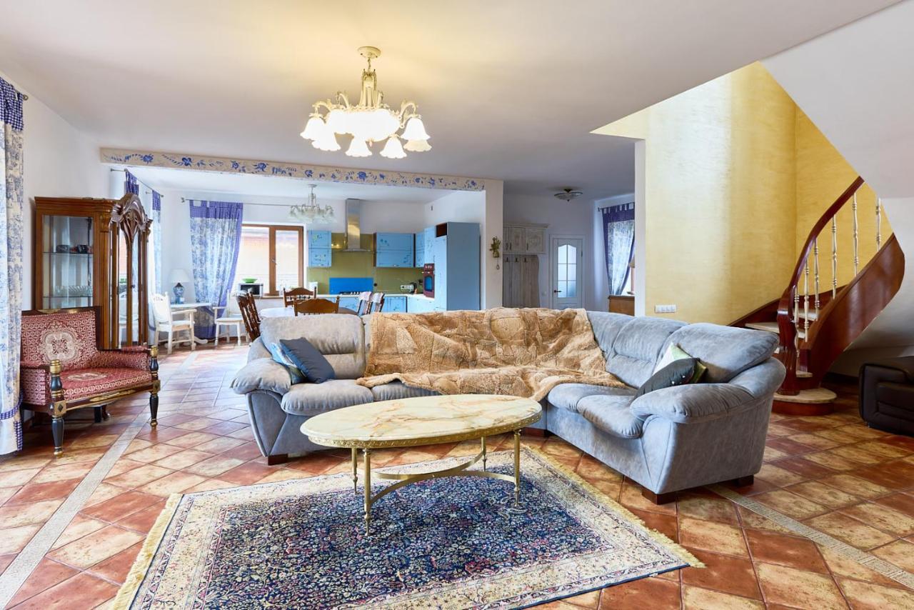 Villa De Jardin Supreme Bobritsa 外观 照片